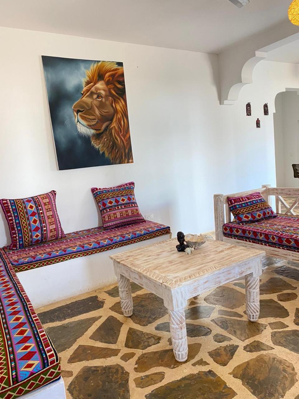 Red Land House Bed & Breakfast Watamu Luaran gambar